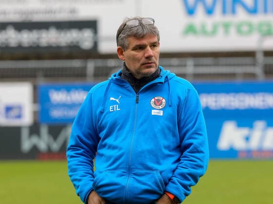 Match abandoned in Cologne, Daniel Zillken Cologne, interim coach , GER, Viktoria Koeln vs 1 FC Magdeburg, Football, 3 Bundesliga, 22 Spieltag, Spielzeit 2020 2021, 29 01 2021, DFB DFL regulations prohibit any use of photographs as image sequences and or quasi video , GER, Viktoria Koeln vs 1 FC Magdeburg, Football, 3 Bundesliga, 22 Spieltag, Spielzeit 2020 2021, 29 01 2021 Koeln Copyright: xEibner JoergxNiebergallx EP_JNL