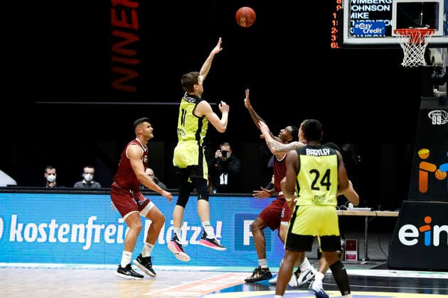 30 01 2021, easyCredit Basketball Bundesliga, BBL, season 2020 2021, men, Chemnitz Niners Medi Bayreuth Andreas Seiferth, Medi Bayreuth Chemnitz Fair Chemnitz Saxony Germany