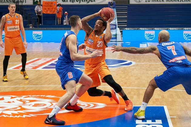 Syntainics MBC Ratiopharm Ulm, Basketball, Bundesliga, Maenner, 15 Spieltag, 30 01 2021, v l mbc ulm Syntainics MBC ratiopharm ulm, Basketball, Bundesliga, Maenner, 15 Spieltag, 30 01 2021, Weissenfels Copyright: xSchulz Eibner-Pressefotox ep_esz