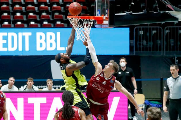 15 Matchday of the easyCredit BBL Basketball Bundesliga at Messe Chemnitz Season 2020 2021 NINERS Chemnitz vs Medi Bayreuth Dererk Pardon Medi Bayreuth 0 left Jan Niklas Wimberg NINERS Chemnitz 8 right