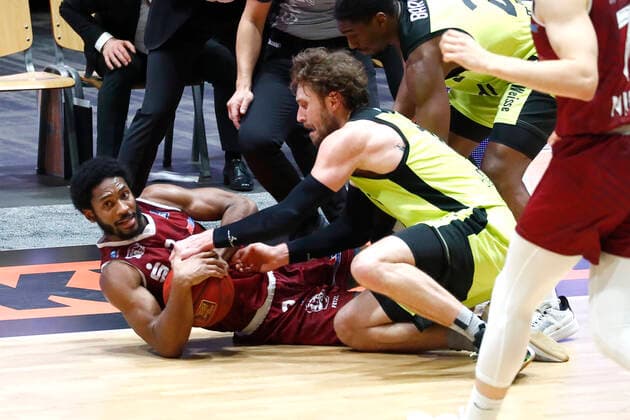 15 Matchday of the easyCredit BBL Basketball Bundesliga at Messe Chemnitz Season 2020 2021 NINERS Chemnitz vs Medi Bayreuth Matthew Tiby Medi Bayreuth 15 right Terrell Harris NINERS Chemnitz 2 left