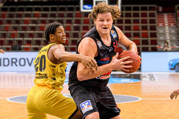 Ludwigsburg, Germany 30 January 2021 BBL 20 21 MHP Riesen Ludwigsburg vs JobStairs Giessen 46ers v li in duel Desi Rodriguez Ludwigsburg and John Bryant Giessen Ludwigsburg MHP Arena Baden Württemberg Germany