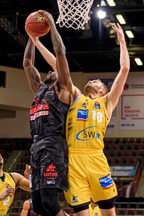 Ludwigsburg, Germany 30 January 2021 BBL 20 21 MHP Riesen Ludwigsburg vs JobStairs Giessen 46ers Brandon Bowman Giessen , Jonas Wohlfarth Bottermann Ludwigsburg Ludwigsburg MHP Arena Baden Württemberg Germany
