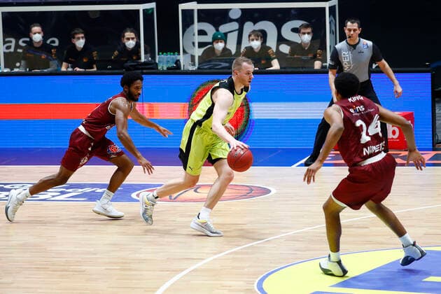 15 Matchday of the easyCredit BBL Basketball Bundesliga at Messe Chemnitz Season 2020 2021 NINERS Chemnitz vs Medi Bayreuth Osvaldas Olisevicius Medi Bayreuth 31 middle Terrell Harris NINERS Chemnitz 2 left George King NINERS Chemnitz 24 right