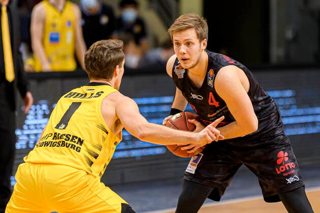 Ludwigsburg, Germany 30 January 2021 BBL 20 21 MHP Riesen Ludwigsburg vs JobStairs Giessen 46ers Jordan Hulls Ludwigsburg , Bjarne Kraushaar Giessen Ludwigsburg MHP Arena Baden Württemberg Germany