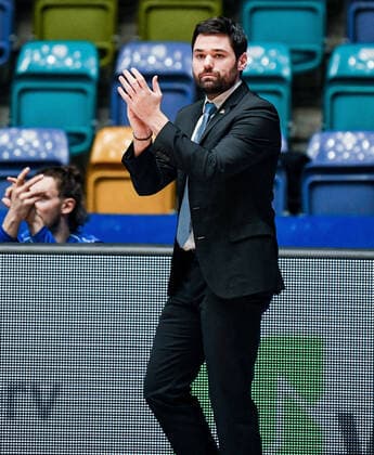 31 01 2021, xpsx, basketball easyCredit BBL, Fraport Skyliners Telekom Baskets Bonn v l coach head coach Sebastian Gleim Fraport Sykliners emspor Frankfurt am Main