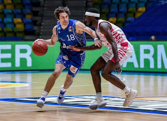 31 01 2021, xpsx, Basketball easyCredit BBL, Fraport Skyliners Telekom Baskets Bonn v l Joe Rahon Fraport Sykliners , Josh Hagins Telekom Baskets Bonn emspor Frankfurt am Main.