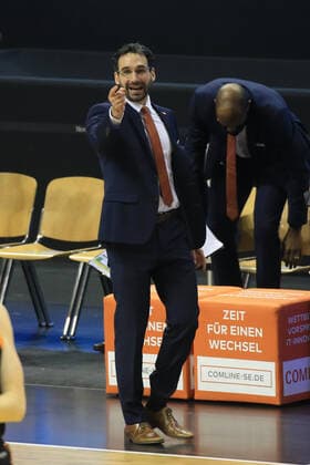 DEU, 1 BBL Alba Berlin vs RASTA Vechta , 31 01 2021, Mercedes Benz Arena, Berlin, DEU, 1 BBL Alba Berlin vs RASTA Vechta , in picture Head Coach Thomas Paech RASTA Vechta nordphotoxGmbHx xEngler nph00076