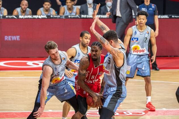 Fabian Bleck 9 Crailsheim Merlins , Jalen Reynolds 8 FC Bayern , Bogdan Radosavljevic 15 Crailsheim Merlins , FC Bayern Basketball vs Crailsheim Merlins, BBL, 31 01 2021 Muenchen Bayern Germany Copyright: xkolbert-press UlrichxGamelx