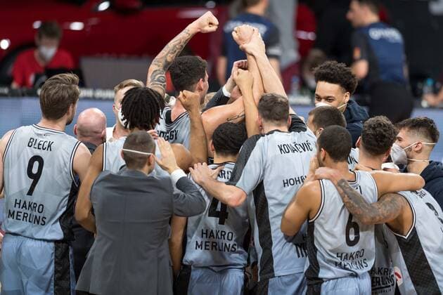 Basketball, BBL, 20210131, FC Bayern Munich Merlins Crailsheim In the picture Crailsheim celebrates victory Munich Audi Dome Bavaria Germany Copyright: Passion2Press MarkusxFischerx