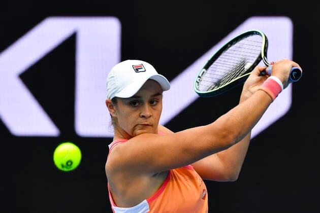TENNIS YARRA VALLEY CLASSIC, Ashleigh Barty of Australia in action during the Round 2 Yarra Valley Classic - WTA, Tennis Damen 500 match against Ana Bogdan of Romania at Melbourne Park in Melbourne, Tuesday, February 2, 2021. ( NO ARCHIVING, EDITORIAL USE ONLY, NO USE IN BOOKS WITHOUT CONSENT MELBOURNE VIC AUSTRALIA  Copyright: xDEANxLEWINSx 20210202001517730315