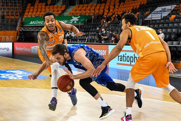 Basketball, BBL, ratiopharm Ulm - Fraport Skyliners