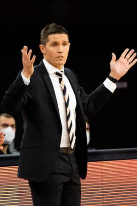 Jaka Lakovic Ratiopharm Ulm coach GER, Ratiopharm Ulm vs Fraport Skyliners, easycredit 1 Bundesliga Basketball, 4 matchday, season 2020 21, 02 02 2021 Ratiopharm Ulm vs Fraport Skyliners, Basketball Neu Ulm Copyright: xEibner-Pressefoto RogerxBuerkex EP_EER