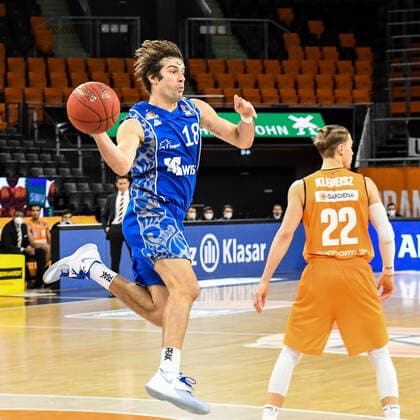 GER, BBL, ratiopharm ulm vs Fraport Skyliners 02 02 2021, ratiopharm arena, Neu Ulm, GER, BBL, ratiopharm ulm vs Fraport Skyliners, pictured Joe Rahon Fraport, 18 nordphoto.GmbHx xHafner nph00200
