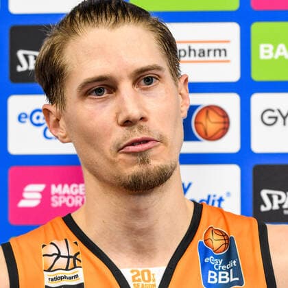 GER, BBL, ratiopharm ulm vs Fraport Skyliners 02 02 2021, ratiopharm arena, Neu Ulm, GER, BBL, ratiopharm ulm vs Fraport Skyliners, in the picture Thomas Klepeisz Ulm, 22 during the interview after the game nordphoto.GmbHx xHafner nph00200