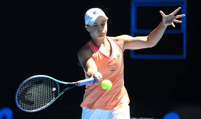 TENNIS YARRA VALLEY CLASSIC, Ashleigh Barty of Australia in action during the Round 3 Yarra Valley Classic - WTA, Tennis Damen 500 match against Marie Bouzkova of the Czech Republic at Melbourne Park in Melbourne, Wednesday, February 3, 2021. ( NO ARCHIVING, EDITORIAL USE ONLY, NO USE IN BOOKS WITHOUT CONSENT MELBOURNE VIC AUSTRALIA  Copyright: xDAVExHUNTx 20210203001517937458