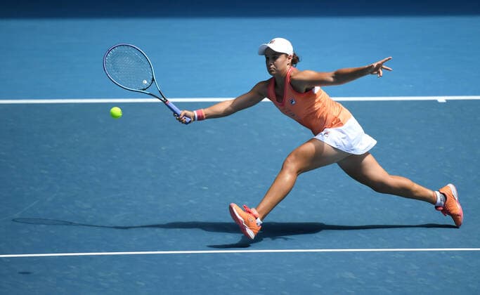 TENNIS YARRA VALLEY CLASSIC, Ashleigh Barty of Australia in action during the Round 3 Yarra Valley Classic - WTA, Tennis Damen 500 match against Marie Bouzkova of the Czech Republic at Melbourne Park in Melbourne, Wednesday, February 3, 2021. ( NO ARCHIVING, EDITORIAL USE ONLY, NO USE IN BOOKS WITHOUT CONSENT MELBOURNE VIC AUSTRALIA  Copyright: xDAVExHUNTx 20210203001517944468