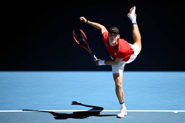 TENNIS ATP, Tennis Herren CUP, Denis Shapovalov of Canada in action during the ATP Cup match against Alexander Zverev of Germany at Melbourne Park in Melbourne, Wednesday, February 3, 2021. ( NO ARCHIVING, EDITORIAL USE ONLY, NO USE IN BOOKS WITHOUT CONSENT MELBOURNE VIC AUSTRALIA  Copyright: xDEANxLEWINSx 20210203001517950640