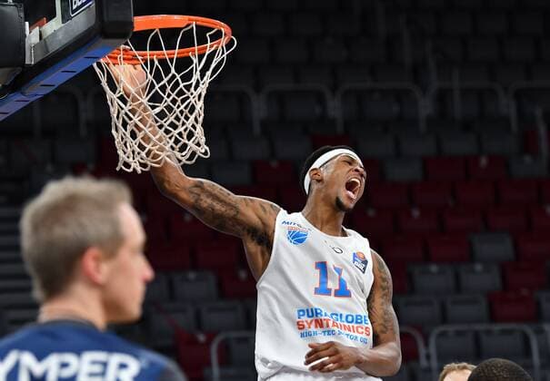 BAMBERG 03 02 2021 Basketball easycredit 1 Basketball Bundesliga 16 matchday Brose Bamberg vs Syntainics MBC Kyndahl Hill 11, Mitteldeutscher BC roars after successful dunk Photo Hans Martin Issler isslerimages Brose Bamberg vs Syntainics MBC