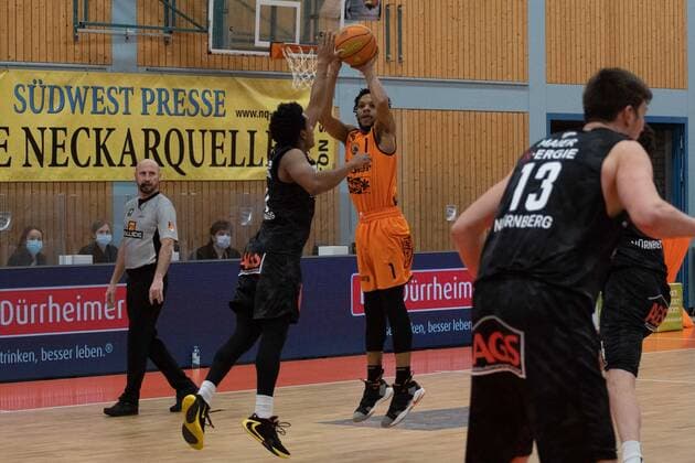 Nate Britt 1 on jump shot wiha Panthers Schwenningen vs Nuernberg Falcons BC, Basketball, BARMER 2 BASKETBALL BUNDESLIGA, 19 Spieltag 2020 2021, 03 02 2021, wiha Panthers Schwenningen vs Nuernberg Falcons BC, Basketball, BARMER 2 BASKETBALL BUNDESLIGA, 19 Spieltag 2020 2021, 03 02 2021 Copyright: xMiclasxHaasis Eibner-Pressefotox EP_mhs