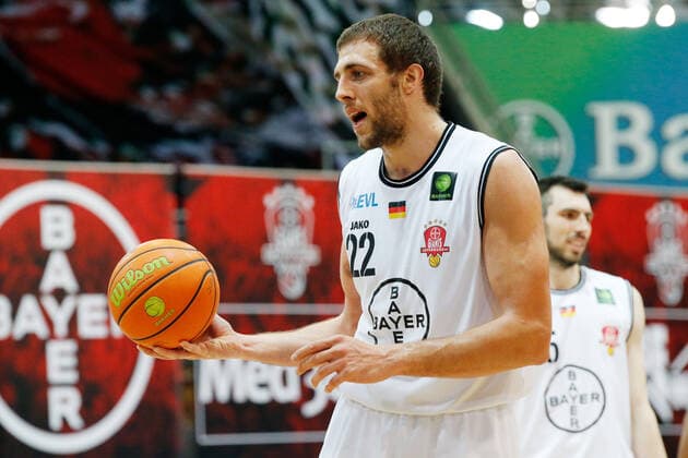 Leverkusen, Germany 03 February 2021 2 BBL Pro A 2020 2021 Bayer Giants Leverkusen vs Rostock Seawolves Dennis Heinzmann Bayer Giants Leverkusen Ostermann Arena Nordrhein Westfalen Copyright: xFotostandx xvanxderxVeldenx