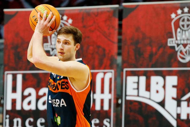 Leverkusen, Germany 03 February 2021 2 BBL Pro A 2020 2021 Bayer Giants Leverkusen vs Rostock Seawolves Stefan Ilzhoefer Rostock Seawolves Ostermann Arena Nordrhein Westfalen Copyright: xFotostandx xvanxderxVeldenx