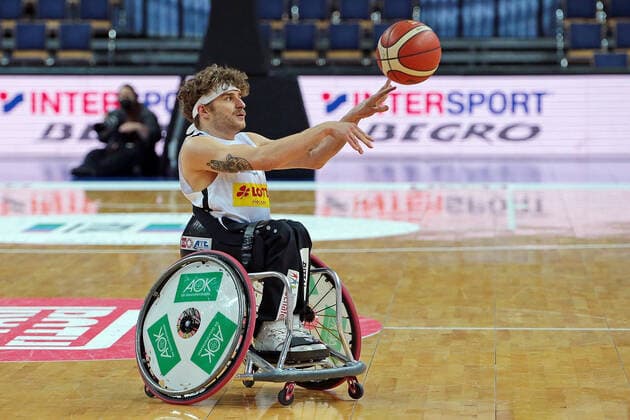 03 02 2021, xovx, wheelchair basketball, 1 Bundesliga, RSV Lahn Dill Rhine River Rhinos Wiesbaden Christopher Huber RSV Lahn Dill , punter Wetzlar Rittal Arena Hesse Germany EN