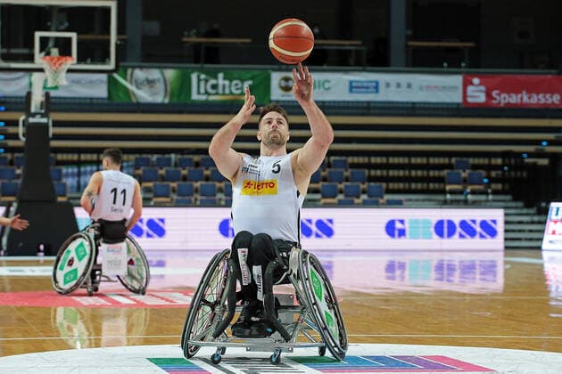 03 02 2021, xovx, wheelchair basketball, 1 Bundesliga, RSV Lahn Dill Rhine River Rhinos Wiesbaden Simon Brown RSV Lahn Dill , punter Wetzlar Rittal Arena Hesse Germany EN