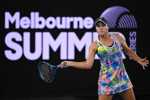 TENNIS YARRA VALLEY CLASSIC, Sofia Kenin of the USA holds in action during the quarter final of the Yarra Valley Classic - WTA, Tennis Damen 500 match against Garbine Muguruza of Spain at Melbourne Park in Melbourne, Friday, February 5, 2021. ( NO ARCHIVING, EDITORIAL USE ONLY, NO USE IN BOOKS WITHOUT CONSENT MELBOURNE VIC AUSTRALIA  Copyright: xDEANxLEWINSx 20210205001518415870