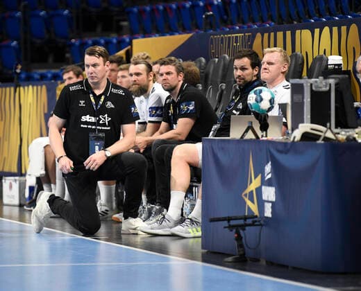 THW coach Filip Jicha looks closely, Handball, Men, THW Kiel vs Motor Zaporozhye, Champions League, Matchday 4, Group Stage, 04 02 21 Kiel Wunderino Arena Schleswig Holstein Germany