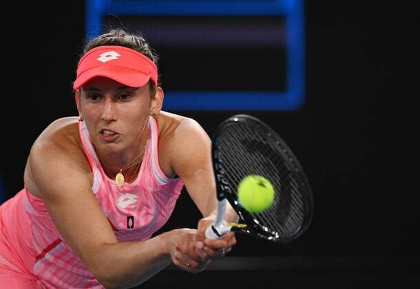 TENNIS GIPPSLAND TROPHY, Elise Mertens of Belgium in action during the Quarter Final of the Gippsland Trophy - WTA, Tennis Damen 500 match against Elina Svitolina of Ukraine at Melbourne Park in Melbourne, Friday, February 5, 2021. ( NO ARCHIVING, EDITORIAL USE ONLY, NO USE IN BOOKS WITHOUT CONSENT MELBOURNE VIC AUSTRALIA  Copyright: xDEANxLEWINSx 20210205001518473107