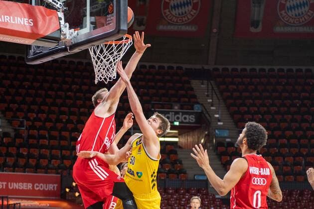 Leon Radosevic 43 FC Bayern , Ben Lammers 50 Alba Berlin , FC Bayern Basketball vs Alba Berlin, EuroLeague, 05 02 2021 Muenchen Bayern Germany Copyright: xkolbert-press UlrichxGamelx