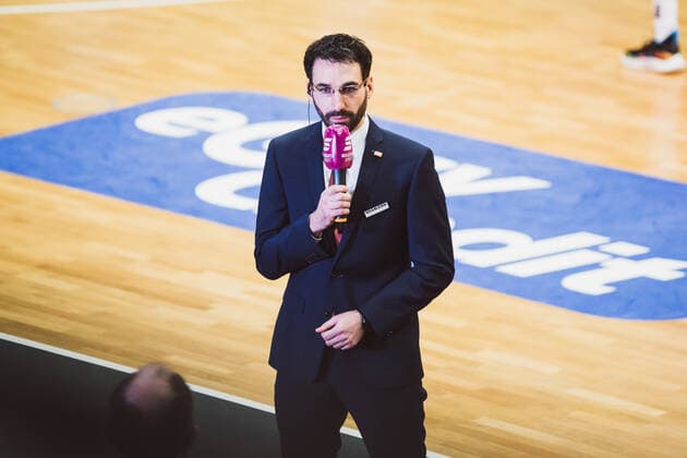 easyCredit BBL 16 Matchday RASTA Vechta vs FRAPORT SKYLINERS, 06 02 2021 Thomas Paech RASTA Vechta, Head Coach easyCredit BBL 16 Matchday RASTA Vechta vs FRAPORT SKYLINERS on 06 02 2021 in Vechta RASTA Dome , Germany, Copyright: xBEAUTIFULxSPORTS Neddermannx