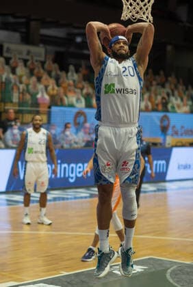GER, Basketball, RASTA Vechta vs Fraport Skyliners 06 02 2020, RASTA Dome, Vechta, GER, easy Credit BBL, RASTA Vechta vs Fraport Skyliners, in the picture to the basket Rasheed MOORE Fraport Skyliners 20 nordphotoxRojahn nph00310