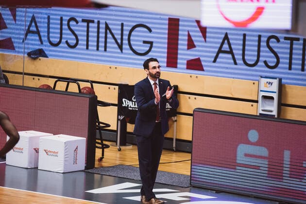 easyCredit BBL 16 Matchday RASTA Vechta vs FRAPORT SKYLINERS, 06 02 2021 Thomas Paech RASTA Vechta, Head Coach easyCredit BBL 16 Matchday RASTA Vechta vs FRAPORT SKYLINERS on 06 02 2021 in Vechta RASTA Dome , Germany, Copyright: xBEAUTIFULxSPORTS Neddermannx