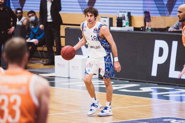 easyCredit BBL 16 Matchday RASTA Vechta vs FRAPORT SKYLINERS, 06 02 2021 Joe Rahon FRAPORT SKYLINERS, 18 easyCredit BBL 16 Matchday RASTA Vechta vs FRAPORT SKYLINERS on 06 02 2021 in Vechta RASTA Dome , Germany, Copyright: xBEAUTIFULxSPORTS Neddermannx