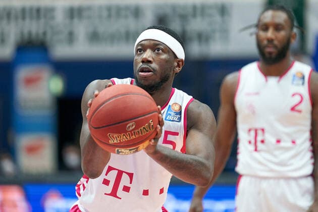 Syntainics MBC Telekom Baskets Bonn, Basketball, Bundesliga, Men, 17 Spieltag, 06 02 2021, Josh Hagins Bonn, 5 Syntainics MBC Telekom Baskets Bonn, Basketball, Bundesliga, Men, 17 Spieltag, 06 02 2021, Weissenfels Copyright: xSchulz Eibner-Pressefotox ep_esz
