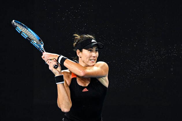 TENNIS YARRA VALLEY CLASSIC, Sweat is seen as Garbine Muguruza of Spain plays a shot during the Yarra Valley Classic - WTA, Tennis Damen 500 final match against Ashleigh Barty of Australia at Melbourne Park in Melbourne, Sunday, February 7, 2021. ( NO ARCHIVING, EDITORIAL USE ONLY, NO USE IN BOOKS WITHOUT CONSENT MELBOURNE VIC AUSTRALIA  Copyright: xDAVExHUNTx 20210207001518851324