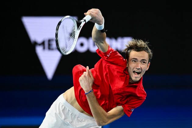 Sport Bilder des Tages TENNIS ATP, Tennis Herren CUP, Daniil Medvedev of Russia in action during the ATP Cup Final against at Matteo Berrettini of Italy at Melbourne Park in Melbourne, Sunday, February 7, 2021 .( NO ARCHIVING, EDITORIAL USE ONLY, NO USE IN BOOKS WITHOUT CONSENT MELBOURNE VIC AUSTRALIA  Copyright: xDEANxLEWINSx 20210207001518859520