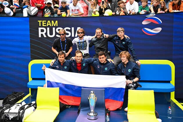 TENNIS ATP, Tennis Herren CUP, Members of the Russian ATP Cup team celebrate after winning the ATP Cup Final against Italy at Melbourne Park in Melbourne, Sunday, February 7, 2021 .( NO ARCHIVING, EDITORIAL USE ONLY, NO USE IN BOOKS WITHOUT CONSENT MELBOURNE VIC AUSTRALIA  Copyright: xDEANxLEWINSx 20210207001518862455