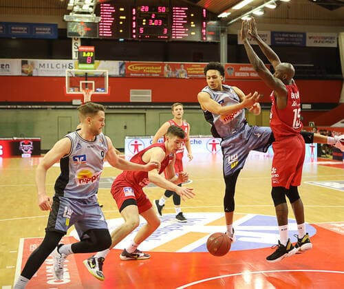 From left, Fabian Bleck, Alen Pjanic, Jamuni Mcneace and Brandon Bowman Randon Thomas, JobStairs GIESSEN 46ers vs HAKRO Merlins Crailsheim, Basketball, Basketball Bundesliga, 16 Spieltag, 06 02 2021, JobStairs GIESSEN 46ers vs HAKRO Merlins Crailsheim, Basketball, Basketball Bundesliga, 16 Spieltag, 06 02 2021 Giessen, Germany Copyright: xJoergxNiebergall Eibner-Pressefox EP_JNL