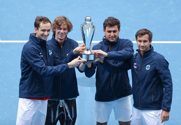 (210207) -- MELBOURNE, Feb. 7, 2021 -- Players of Russia pose for photos during the victory ceremony after the final match between Russia and Italy of ATP, Tennis Herren cup at Melbourne Park, in Melbourne, Australia, Feb. 7, 2021. ) (SP)AUSTRALIA-MELBOURNE-TENNIS-ATP CUP-FINAL BaixXuefei 