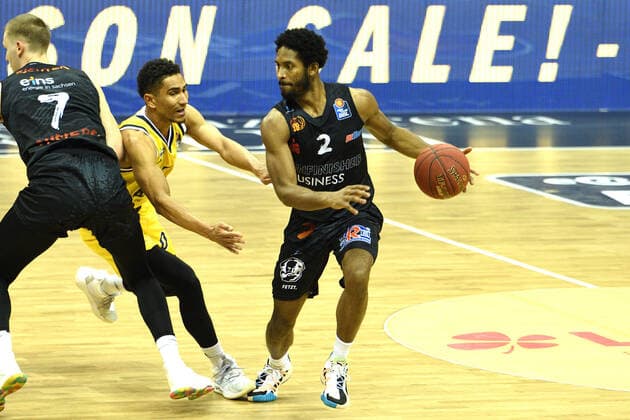 v l Maodo Lo Alba, Terrell Harris Chemnitz, 07 02 2021, BBL, Alba Berlin vs NINERS Chemnitz , at Mercedes Benz Arena, GER, Berlin, 07 02 2021, BBL, Alba vs NINERS Chemnitz Berlin Copyright: xUwexKoch xEibner-Pressefotox EP_ukh
