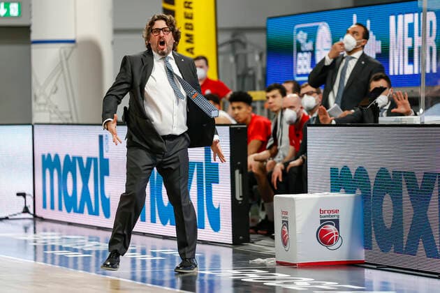 Head Coach Head Coach Andrea Trinchieri Bayern Munich Brose Bamberg Bayern Munich easyCredit BBL Basketball Bundesliga Basketball Season 2020 21 20 Matchday, 07 02 2021 Bamberg, Brose Arena Copyright: DanielxLöb