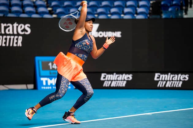 MELBOURNE, VIC - FEBRUARY 08: Naomi Osaka of Japan returns the ball during round 1 of the 2021 Australian Open on February 8 2020, at Melbourne Park in Melbourne, Australia. (Photo by Jason Heidrich Icon Sportswire) TENNIS: FEB 08 Australian Open Icon2102080171