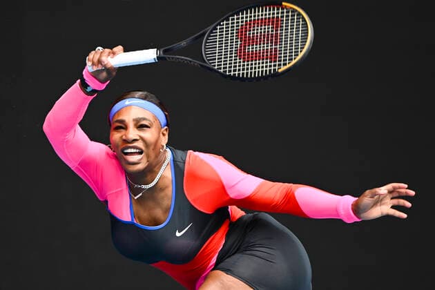 Sport Bilder des Tages TENNIS AUSTRALIAN OPEN, Serena Williams of the United States of America in action during her first Round Women s singles match against Laura Siegemund of Germany on Day 1 of the Australian Open at Melbourne Park in Melbourne, Monday, February 8, 2021. ( NO ARCHIVING, EDITORIAL USE ONLY, NO USE IN BOOKS WITHOUT CONSENT MELBOURNE VIC AUSTRALIA  Copyright: xDAVExHUNTx 20210208001519101083