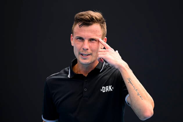 TENNIS AUSTRALIAN OPEN, Marton Fucsovics of Hungary reacts during his first Round Men s singles match against Marc Polmans of Australia on Day 1 of the Australian Open at Melbourne Park in Melbourne, Monday, February 8, 2021. ( NO ARCHIVING, EDITORIAL USE ONLY, NO USE IN BOOKS WITHOUT CONSENT MELBOURNE VIC AUSTRALIA  Copyright: xDAVExHUNTx 20210208001519123399