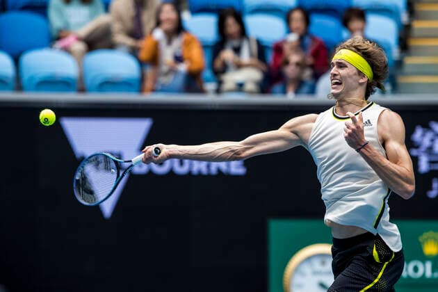 MELBOURNE, VIC - FEBRUARY 08: Alexander Zverev of Germany returns the ball during round 1 of the 2021 Australian Open on February 8 2020, at Melbourne Park in Melbourne, Australia. (Photo by Jason Heidrich Icon Sportswire) TENNIS: FEB 08 Australian Open Icon2102081671
