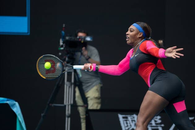 (210208) -- MELBOURNE, Feb. 8, 2021 -- Serena Williams of the United States returns a shot during the women s singles first round match between Laura Siegemund of Germany and Serena Williams of the United States at Australian Open in Melbourne Park, in Melbourne, Australia, on Feb. 8, 2021. (Photo by Xinhua) (SP)AUSTRALIA-MELBOURNE-TENIS-AUSTRALIAN OPEN HuxJingchen 
