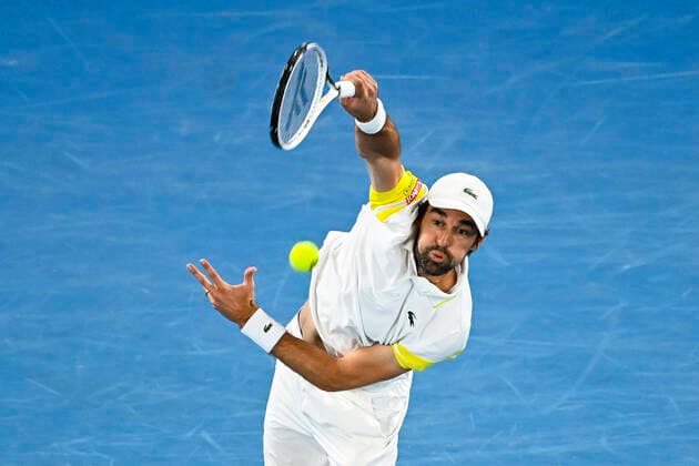 TENNIS AUSTRALIAN OPEN, Jeremy Chardy of the United States of America in action during his first Round Men s singles match against Novak Djokovic of Serbia on Day 1 of the Australian Open at Melbourne Park in Melbourne, Monday, February 8, 2021. ( NO ARCHIVING, EDITORIAL USE ONLY, NO USE IN BOOKS WITHOUT CONSENT MELBOURNE VIC AUSTRALIA  Copyright: xDAVExHUNTx 20210208001519172135